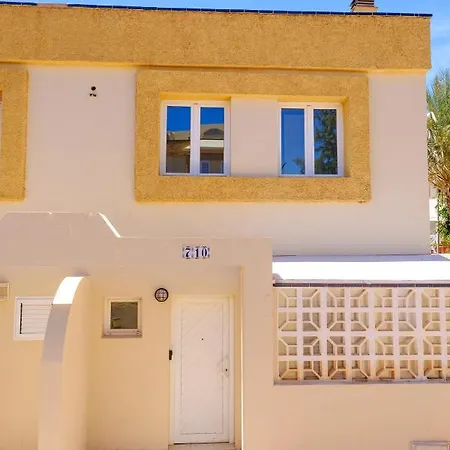 度假居 Casa Del Sol 2 Bedrooms *